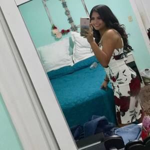 Meet your Posher, Noemy